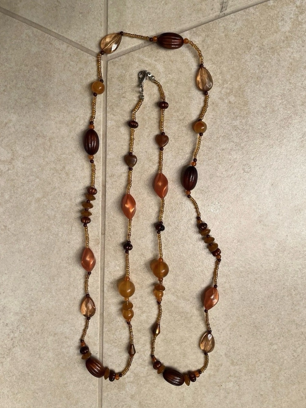 Women’s Plastic Beaded Costume Necklace Orange Amber Brown Colors 47 1/2 In